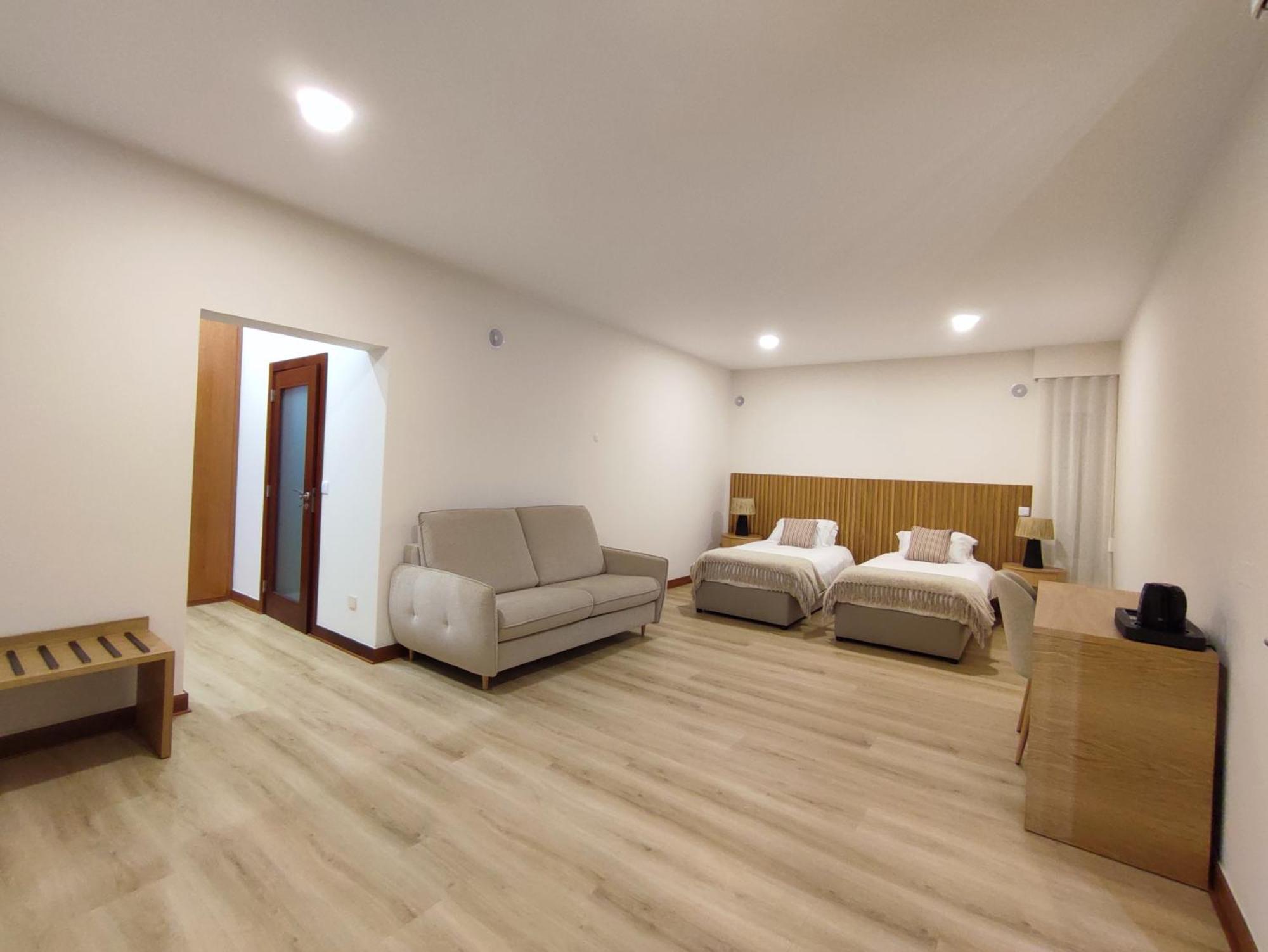 Nr Suites - Alojamento Local Mealhada Bagian luar foto