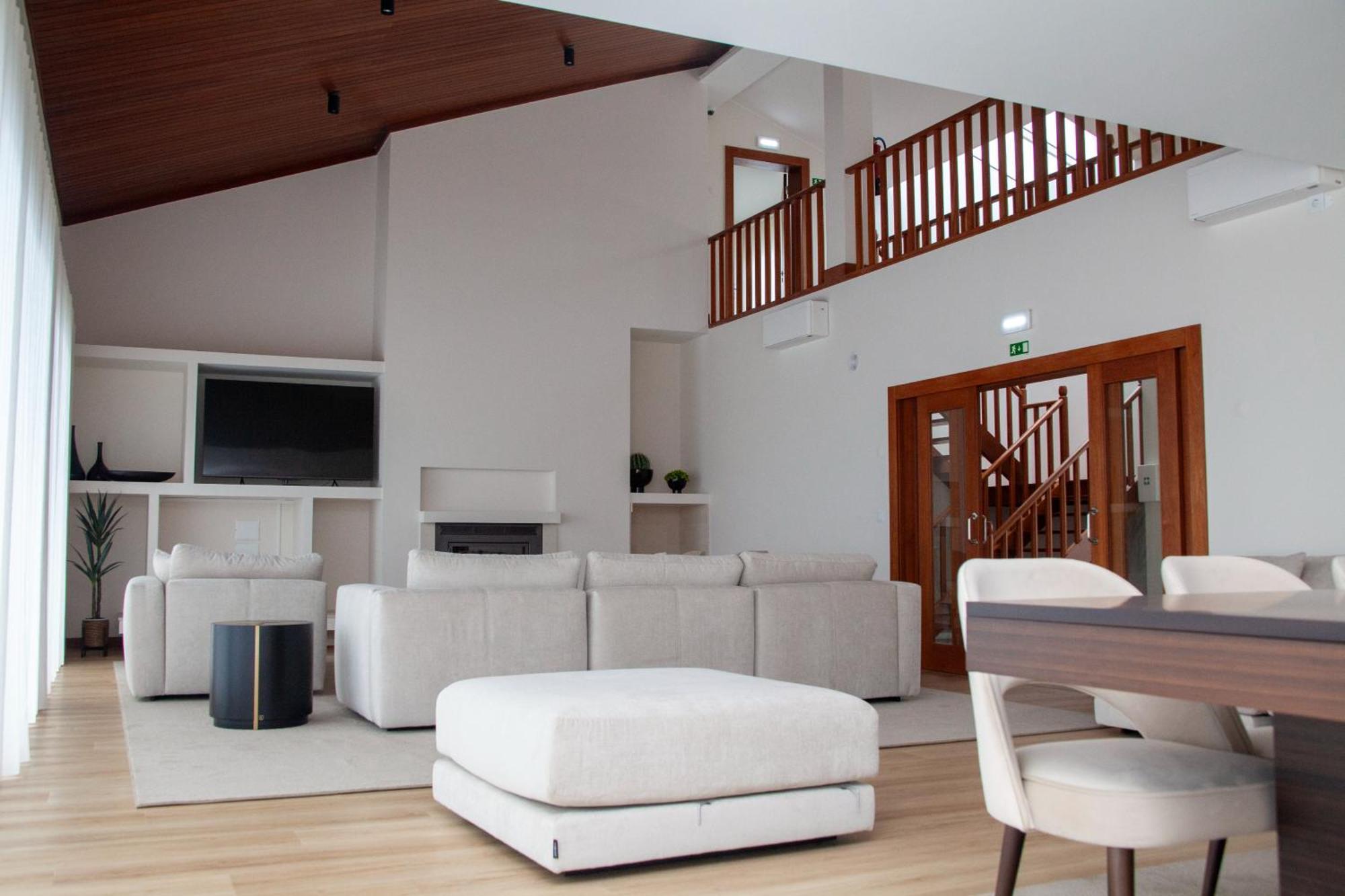 Nr Suites - Alojamento Local Mealhada Bagian luar foto
