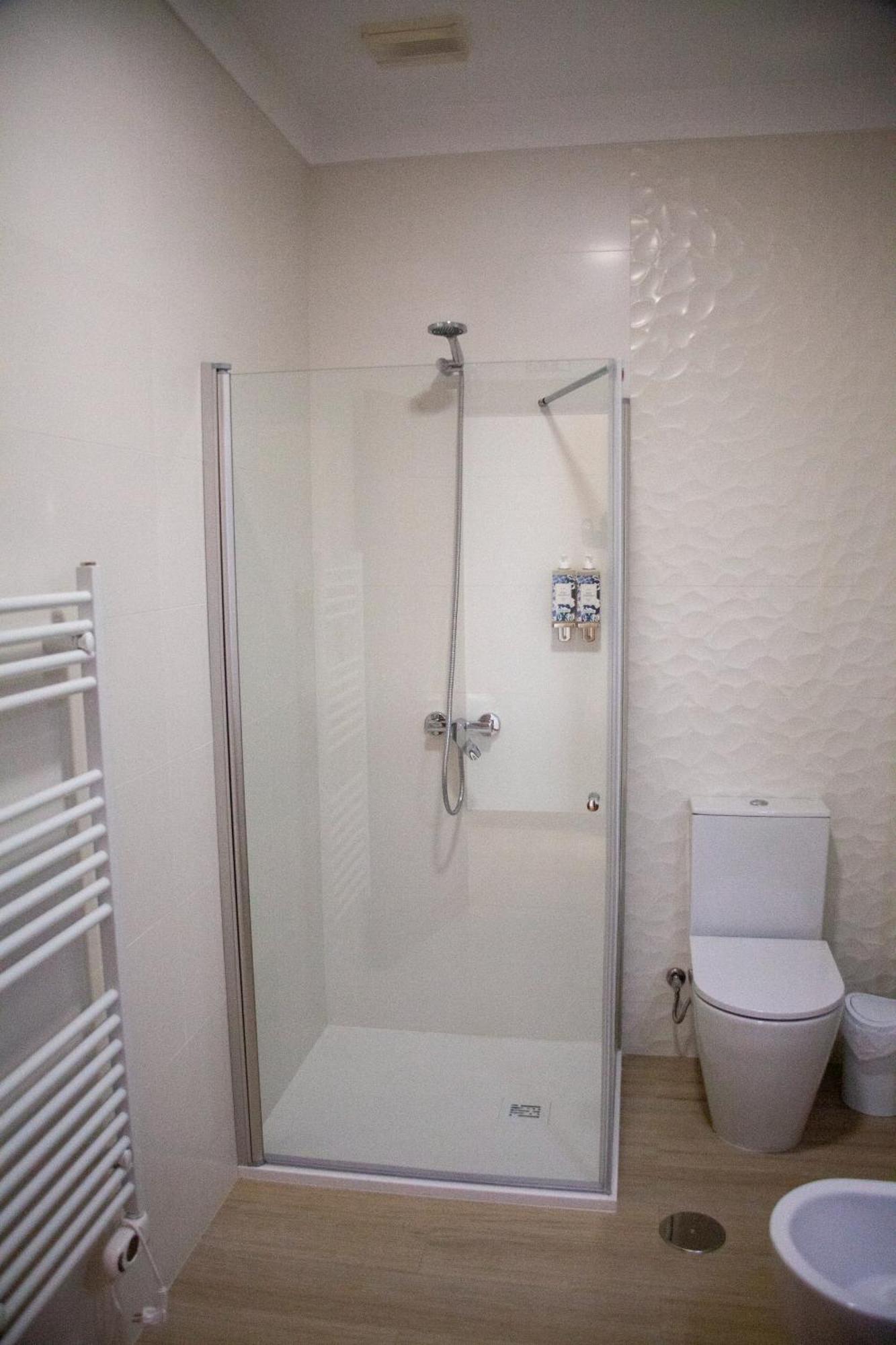 Nr Suites - Alojamento Local Mealhada Ruang foto